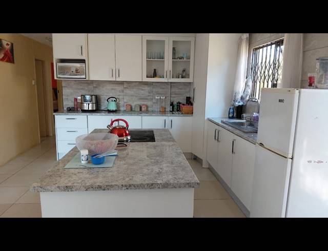3 BEDROOM HOUSE FOR SALE IN ORMONDE